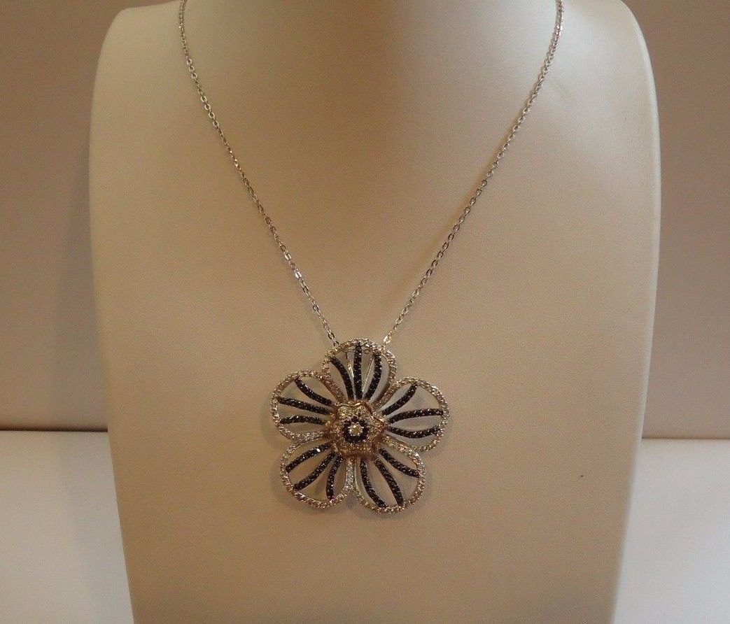 925 STERLING SILVER FLOWER PENDANT NECKLACE & EARRING 11 CT LAB SIMULANT DIAMOND