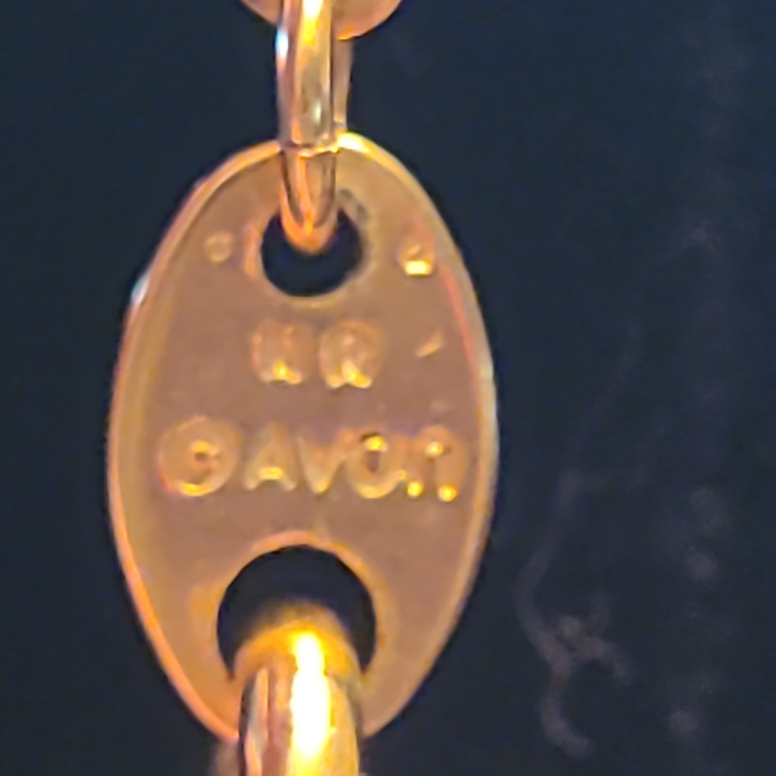 Vintage NR Avon Gold Tone Faux Pearl Necklace Round Charm Pearl Pendant Signed