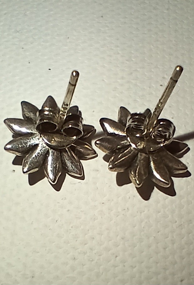 2 Vintage Pairs Of Sterling Siver Earrings – Peace Signs & Sunflowers Marked 925