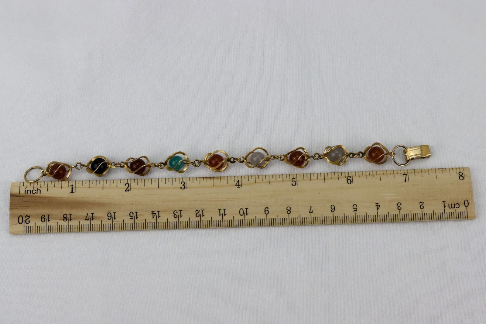 Caged Stone in Gold Tone Bracelet, Hinged Clasp, 9gr