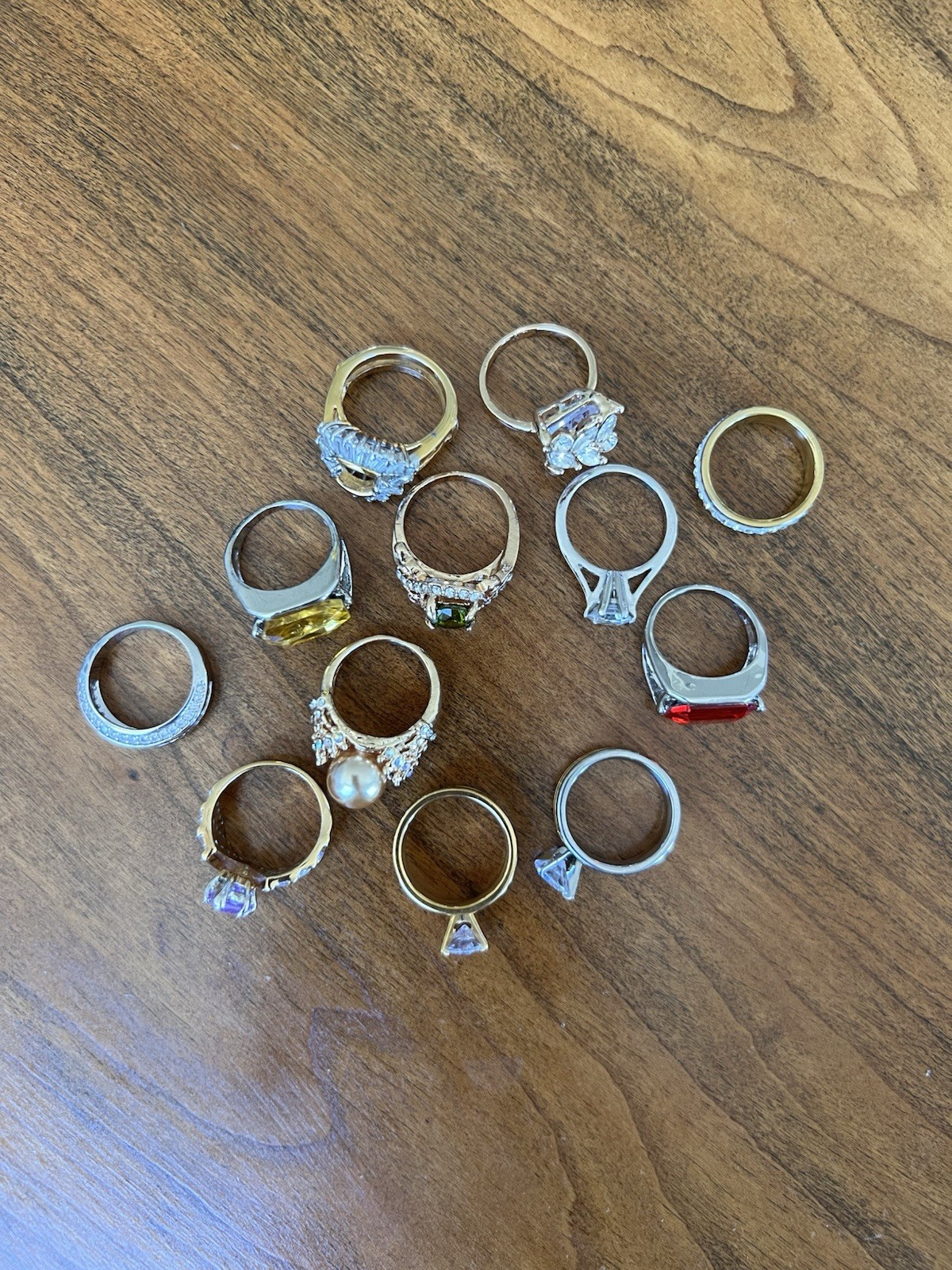 Beautiful set of rings in various colors and stones