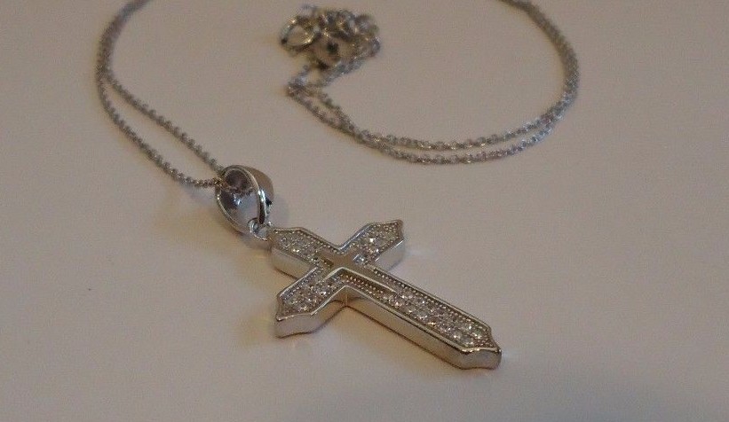 925 STERLING SILVER CROSS NECKLACE PENDANT W/ .75 CT LAB DIAMONDS/ 18” LONG