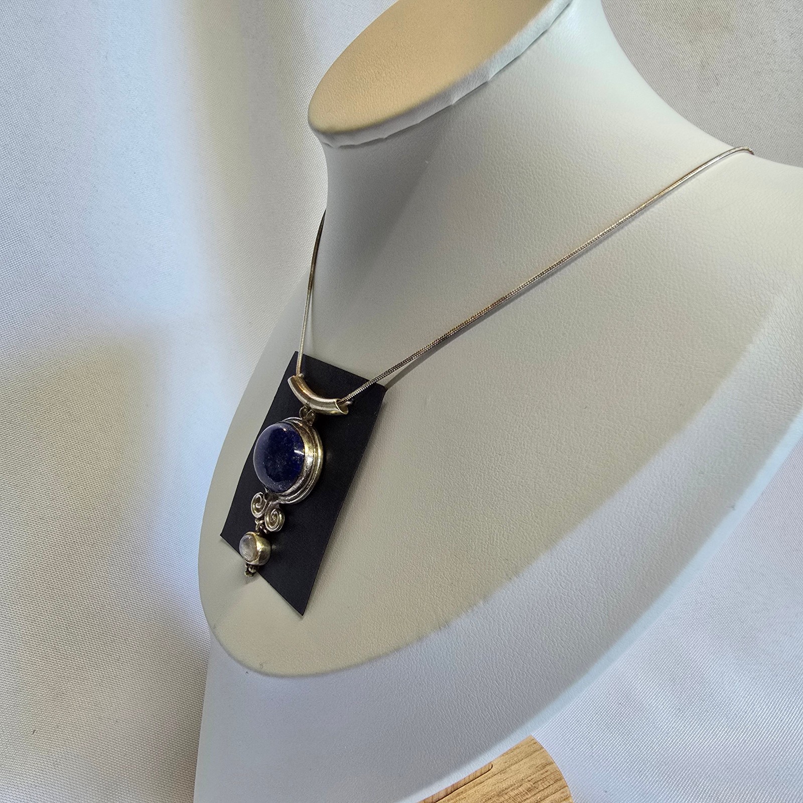 Sterling Silver SERRV Necklace 13.1g Jewelry 17.5″ Chain Lapis Look *READ*