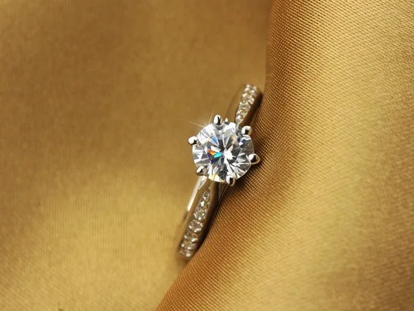 925 Sterling Silver Ring Women 6 Claw Solitaire CZ Engagement Wedding Band