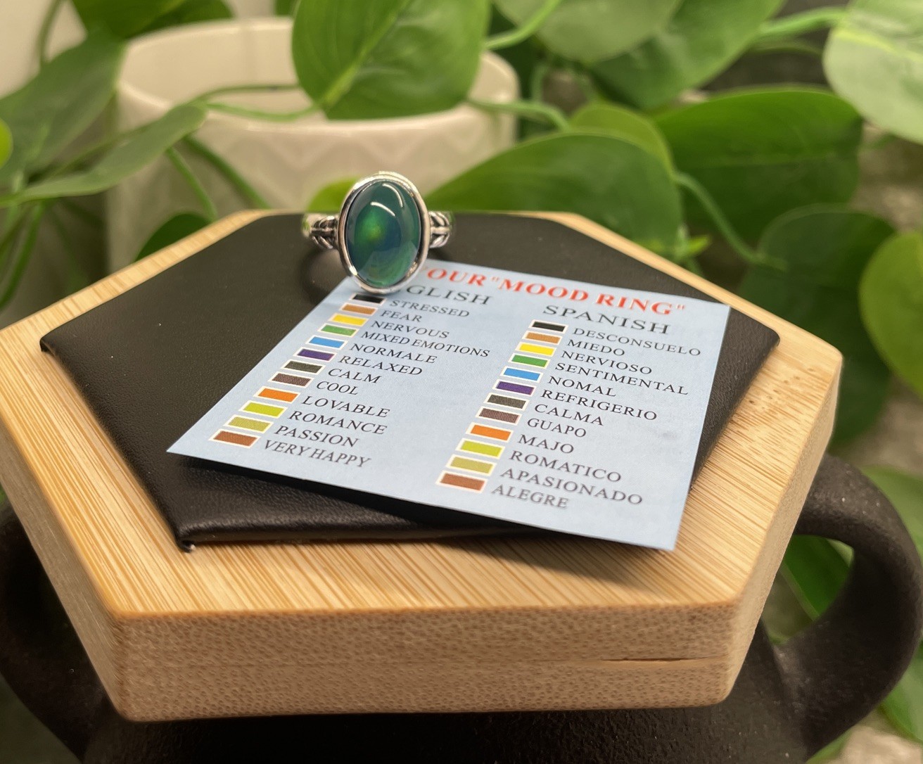 Silver-tone Mood Ring Color Change And Chart Size 8 New Free Ship C442 C443