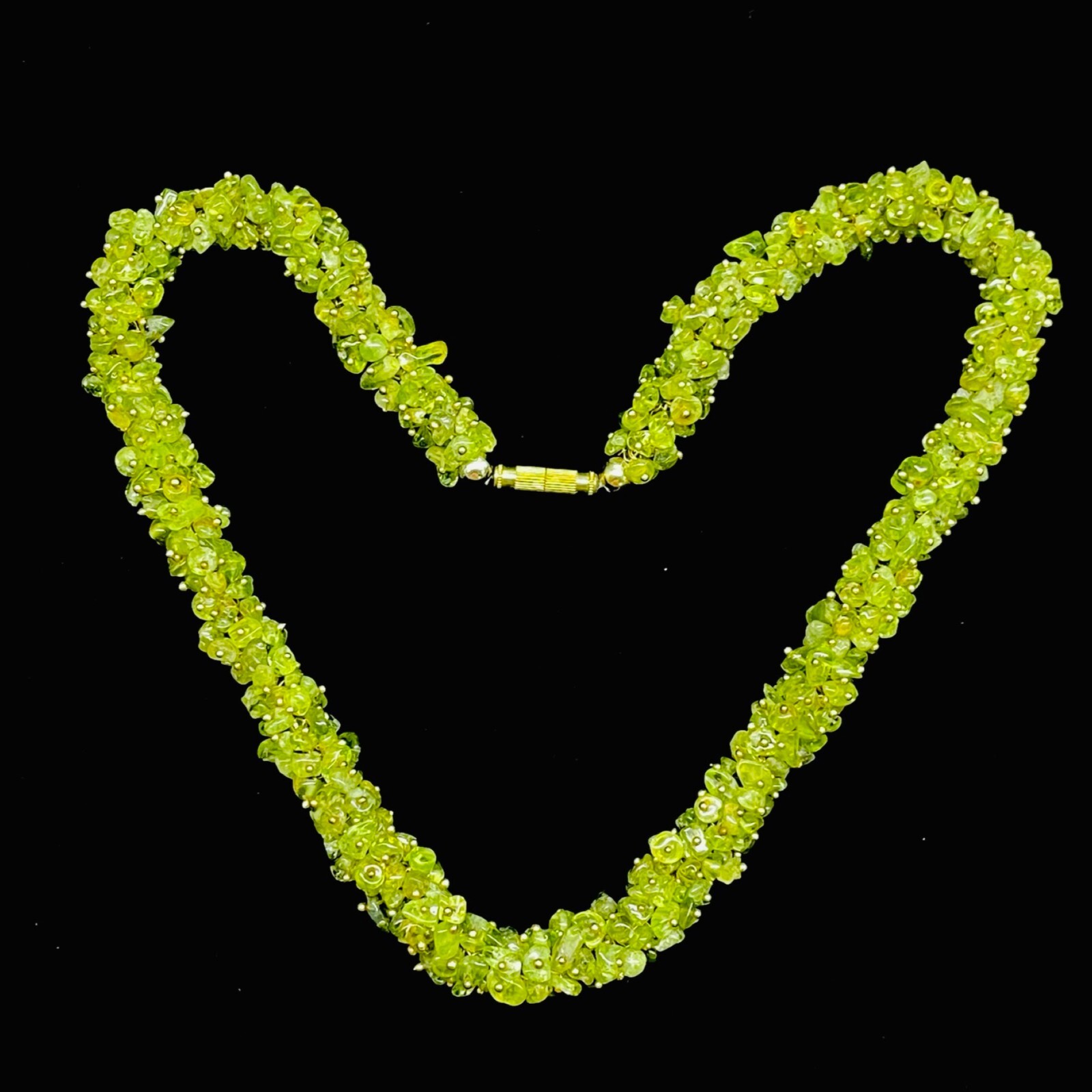 18″ Single Strand Natural Peridot Necklace Sparkling Untreated Rough Chips Beads