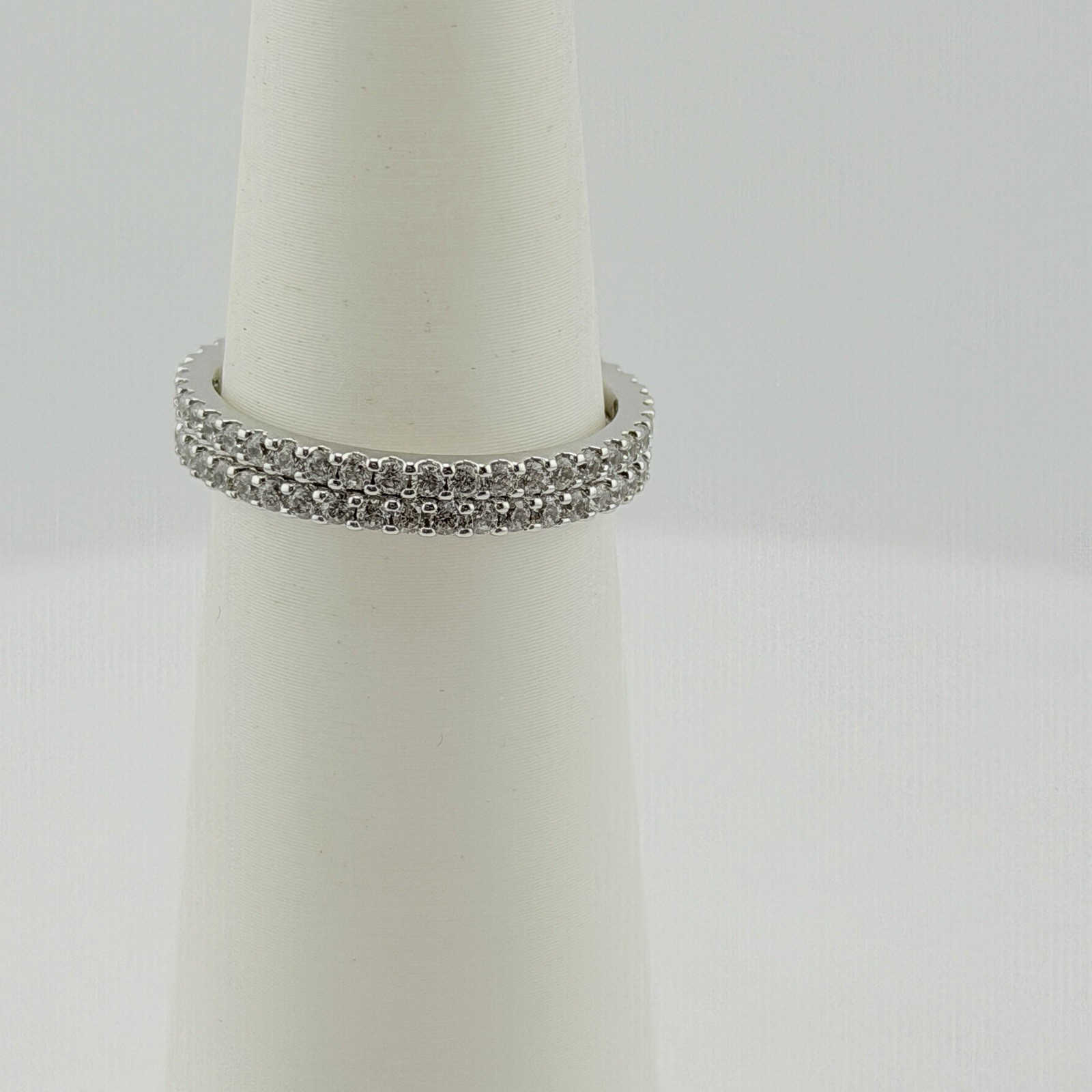 Bomb Party MHA Mental Health Awareness Sz 10 “You Are Never Alone” Rhodium