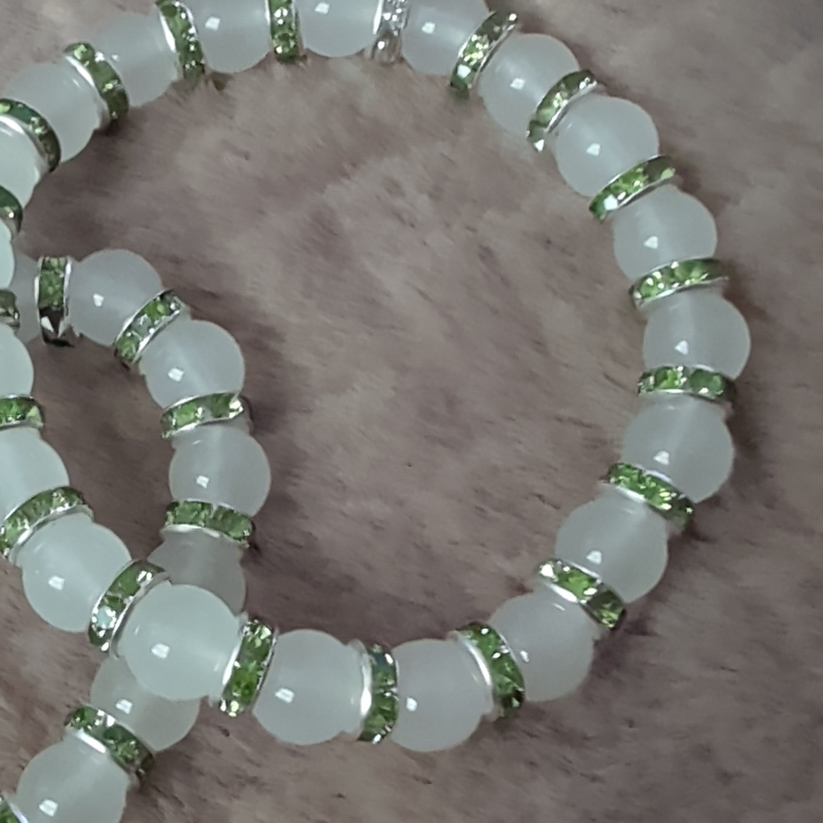 White/Green Round Beaded Stretch Bracelet w/ Green Rhinestone Spacer Rings
