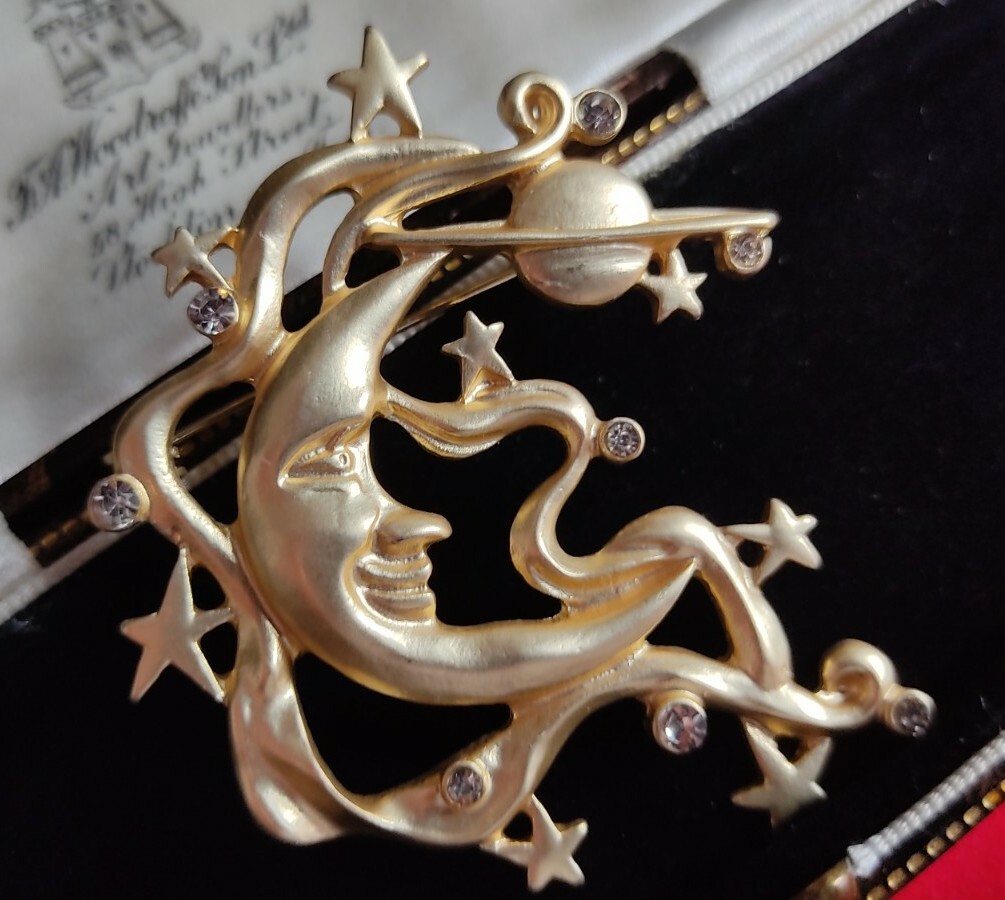 Vintage Art Nouveau Style Man in the Moon Stars Brooch Pin – UK Seller