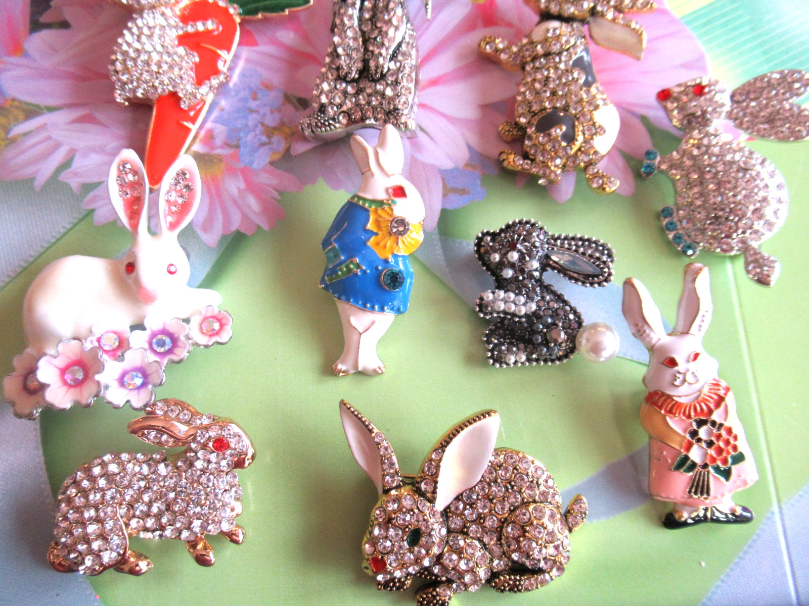 Beautiful BUNNIES Rabbit Easter Crystal Enamel Brooch Lot 10 pcs NEW