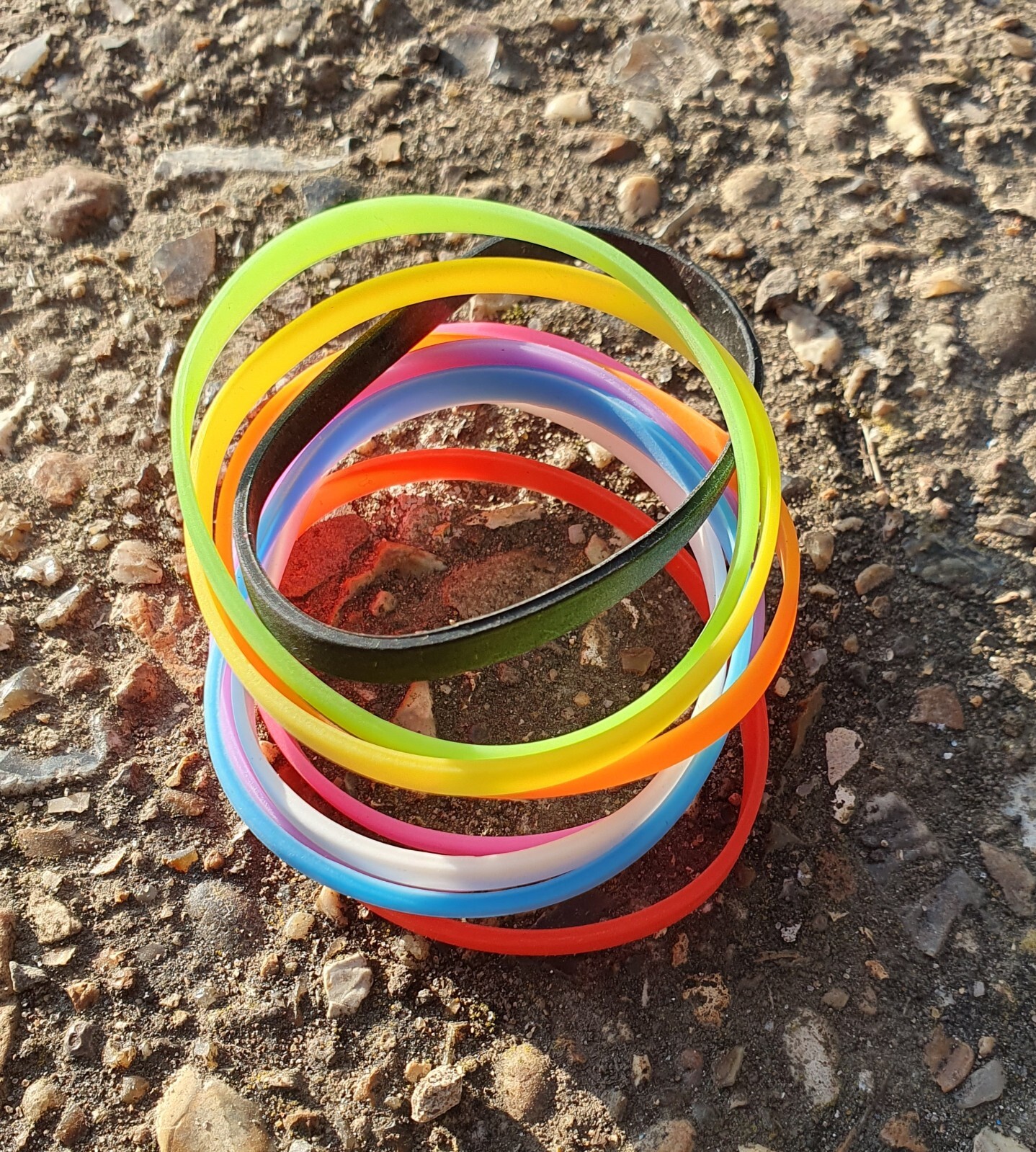 8x Unisex Slim Fashion Silicone Rubber Bands Bracelets Mixed Colours UK Seller