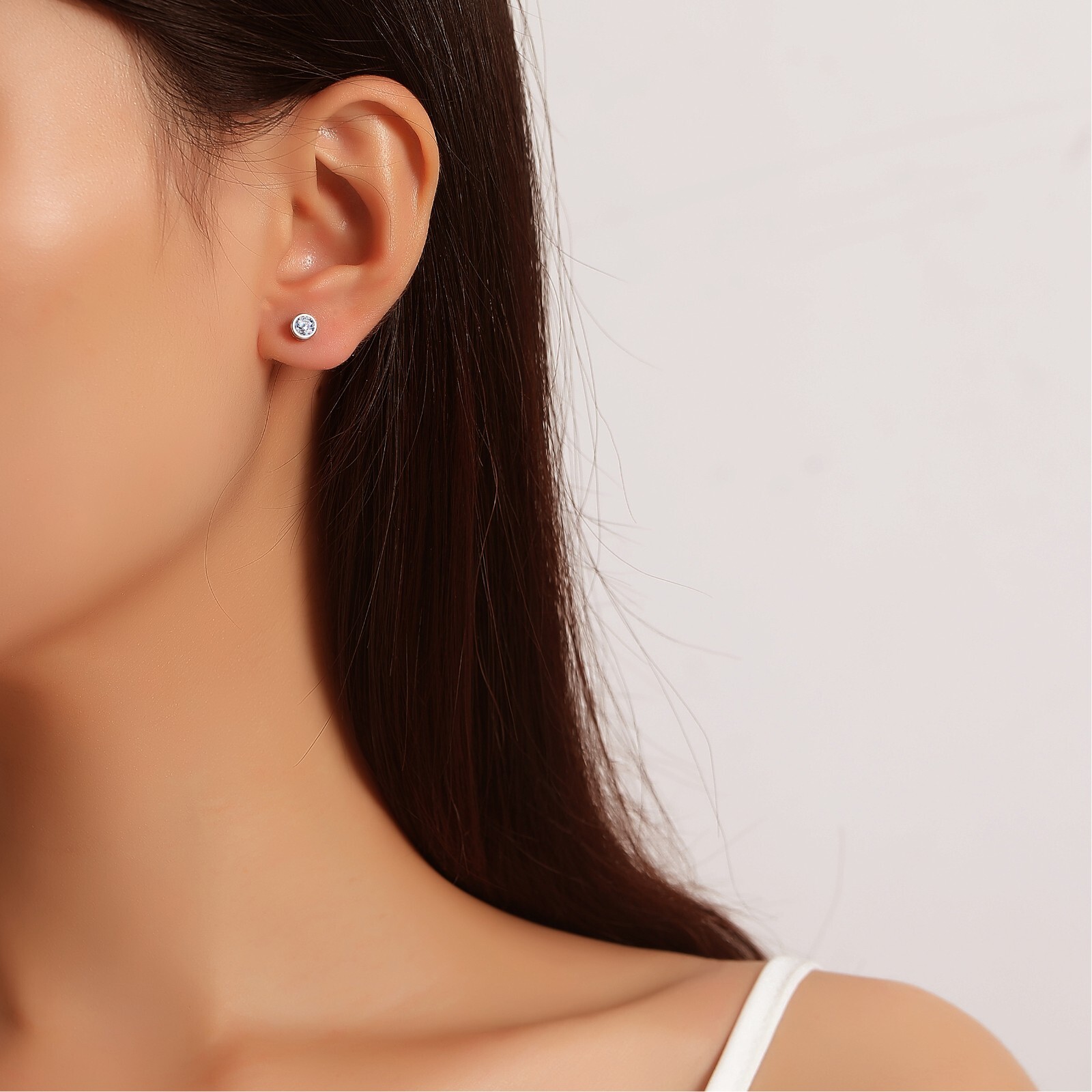 LAVISHE 925 Sterling Silver Timeless Cubic Zirconia Bezel Stud Earrings