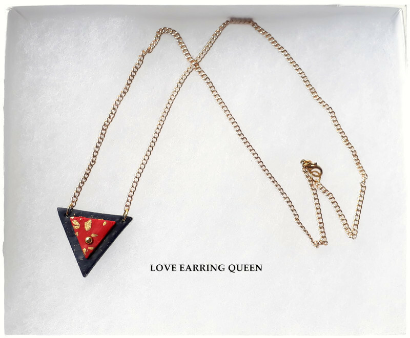 USA Navy Blue, Gold, Red Triangle Pendant Gold Plated Chain Necklace 20 in