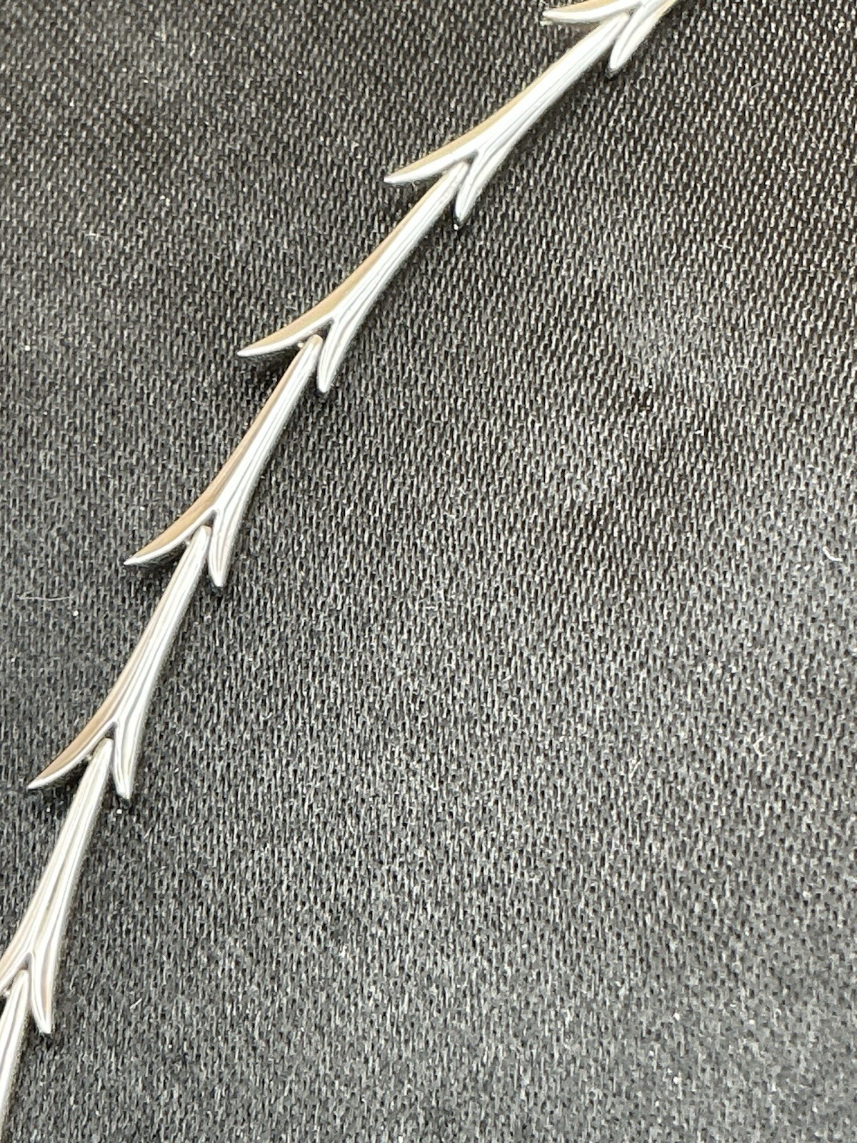 14k White Gold Tone Diamond Leaf Vine Statement Necklace Bar Link Chain