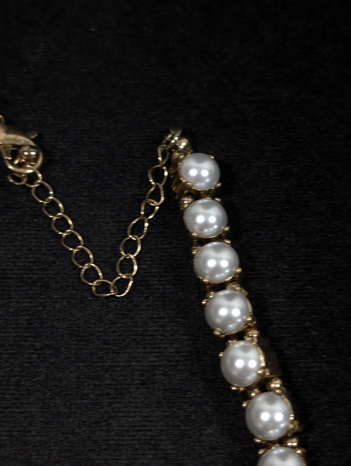 Gold Tone White Faux Pearl Rhinestone Tennis Statement Neckalce Bridal 17 in