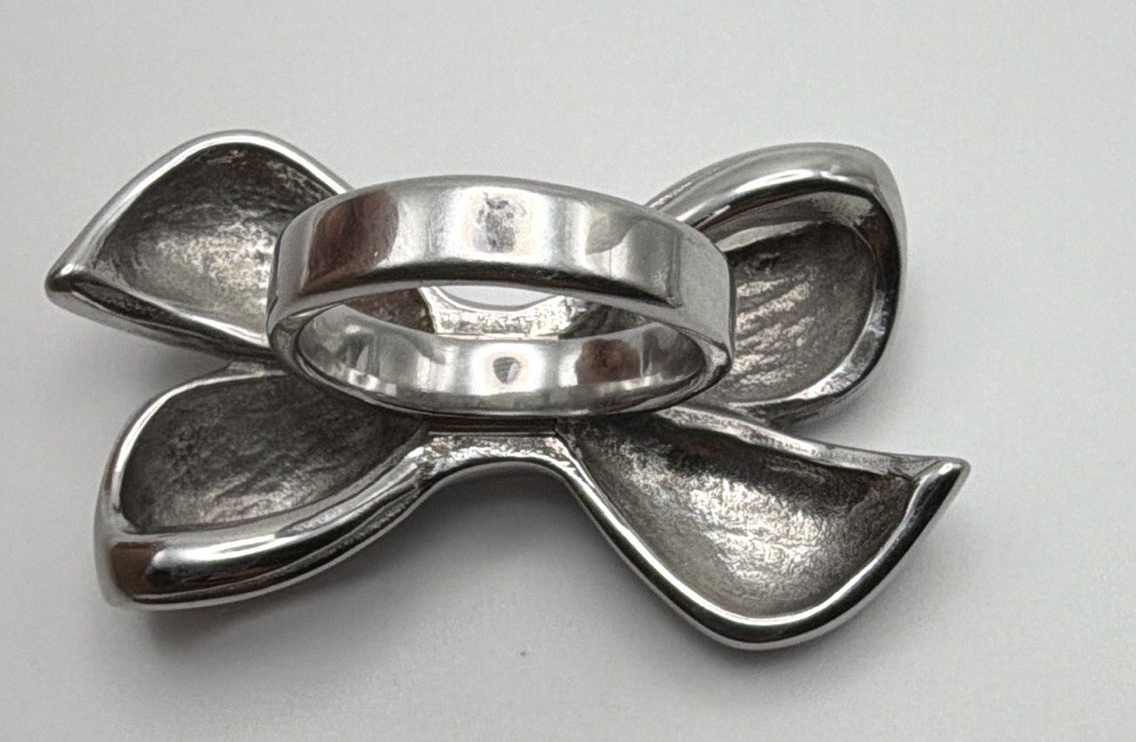 Stainless Steel Black Bow Cocktail Ring Pavé Round White Crystal Size 10.25