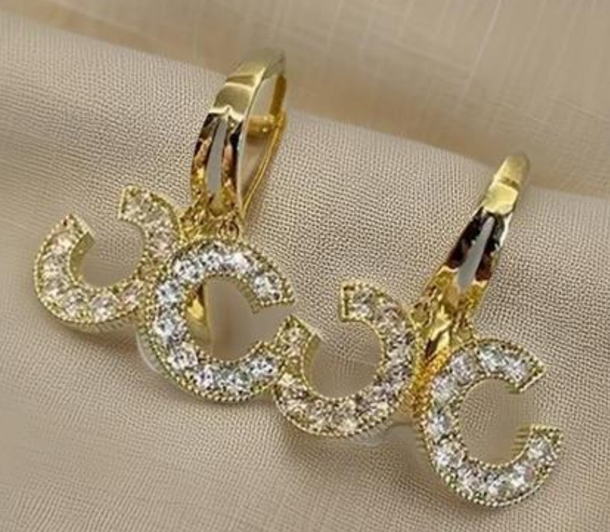 C-shaped Light Gold Plated Crystal Fashion Earrings With Silver Post