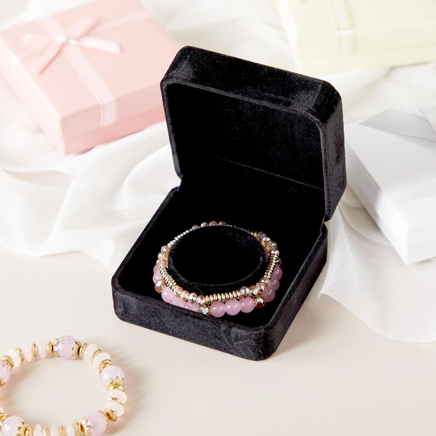 Small Velvet Jewelry Gift Box for Women, Bracelets, Rings, Earrings, Necklace (B