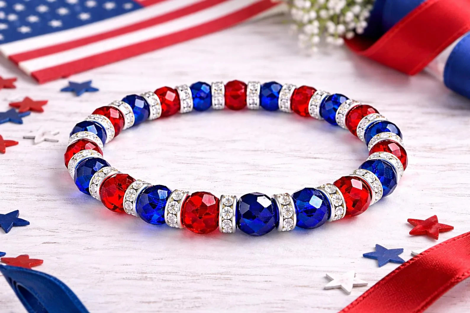 Patriotic Red White Blue Stretch Bracelet – Hypoallergenic Beaded Bracelet