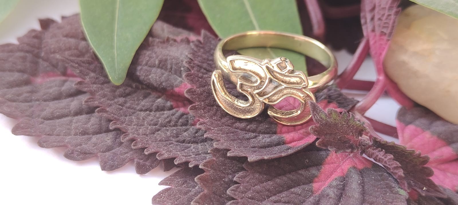 Gold Om Ring, Aum Symbol Ring, Spiritual Yoga Ring, Hindu Om Jewelry, Meditation