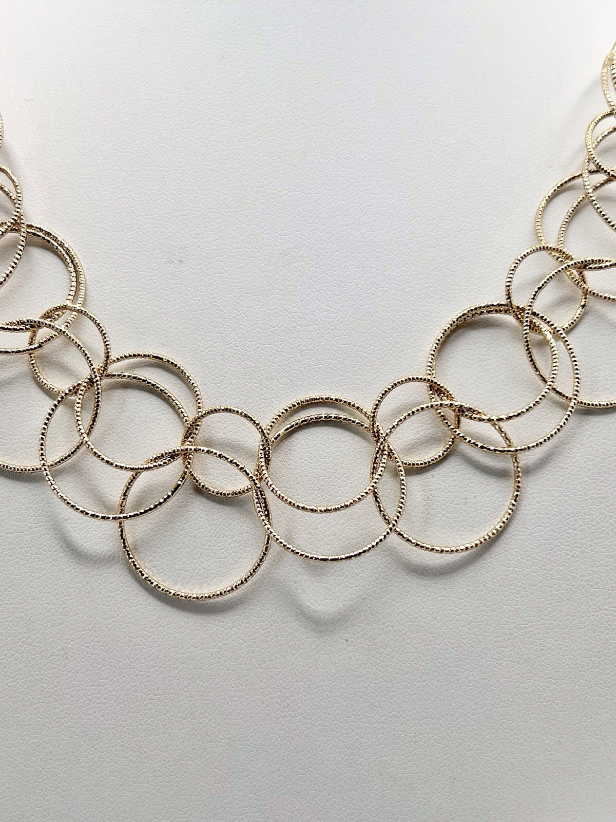 TALBOTS Textured Gold Tone Round Link Necklace / Dangle Earrings Set Sparkles!