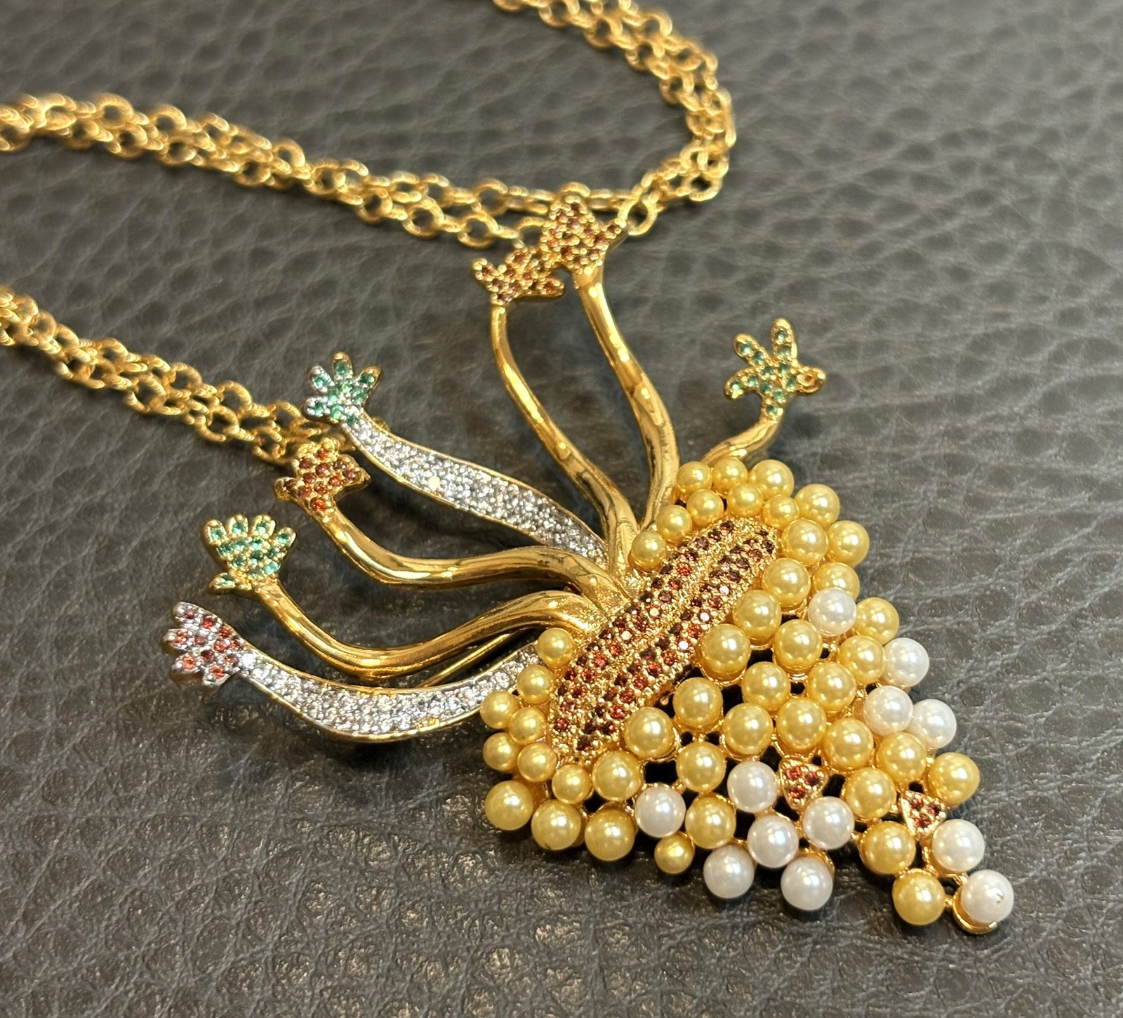 JCB Boisset 22k Gold Plate Swarovski Crystal Pearl Grapes BROOCH Necklace GIFT