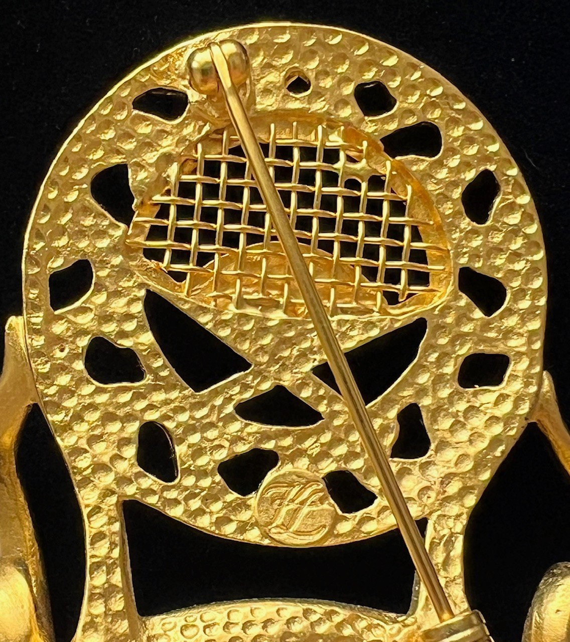 Karl Lagerfeld Iconic Vintage Oversized Gold Tone Rococo Louis XV Chair Brooch