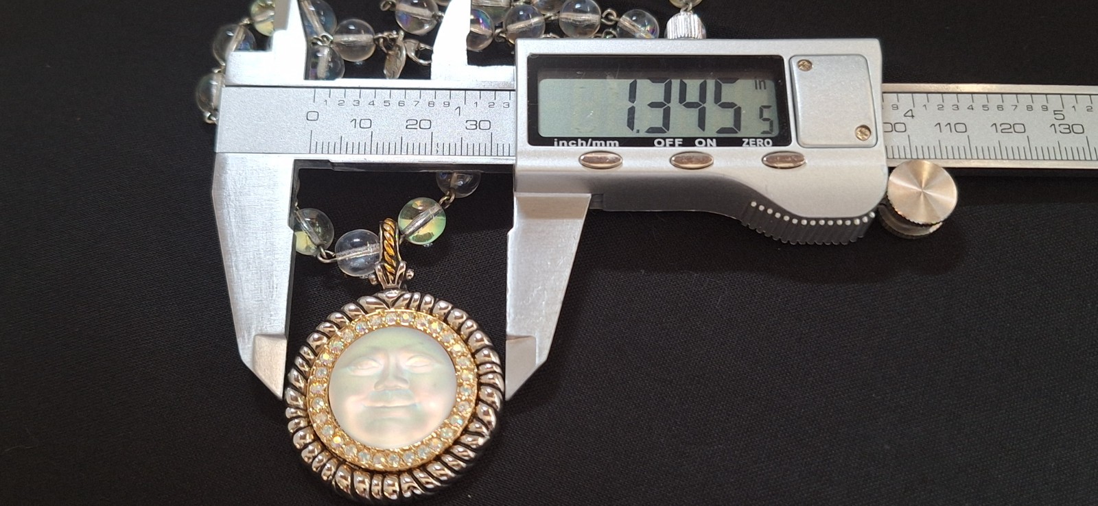 KIRKS FOLLY SEAVIEW OPALESCENT MOON FACE ENHANCER PENDANT ARORA BEAD SILVER GOLD
