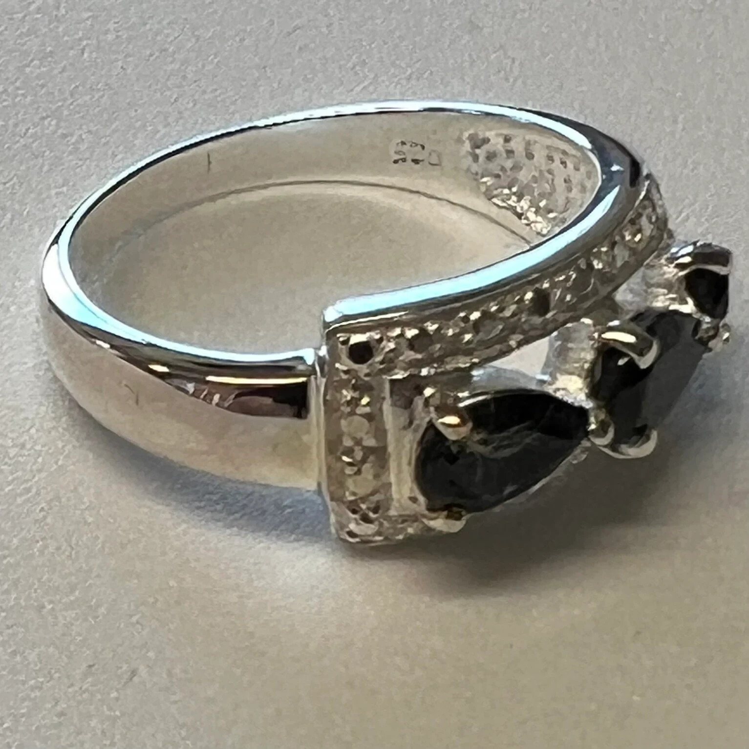 Women’s Silver Ring With Black Onyx And Silver Ring Size 7.5 Gem13