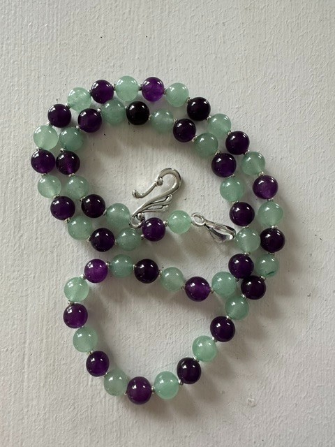 Natural Green Aventurine Purple Amethyst 8 mm Gemstone Beads 20″ Necklace.