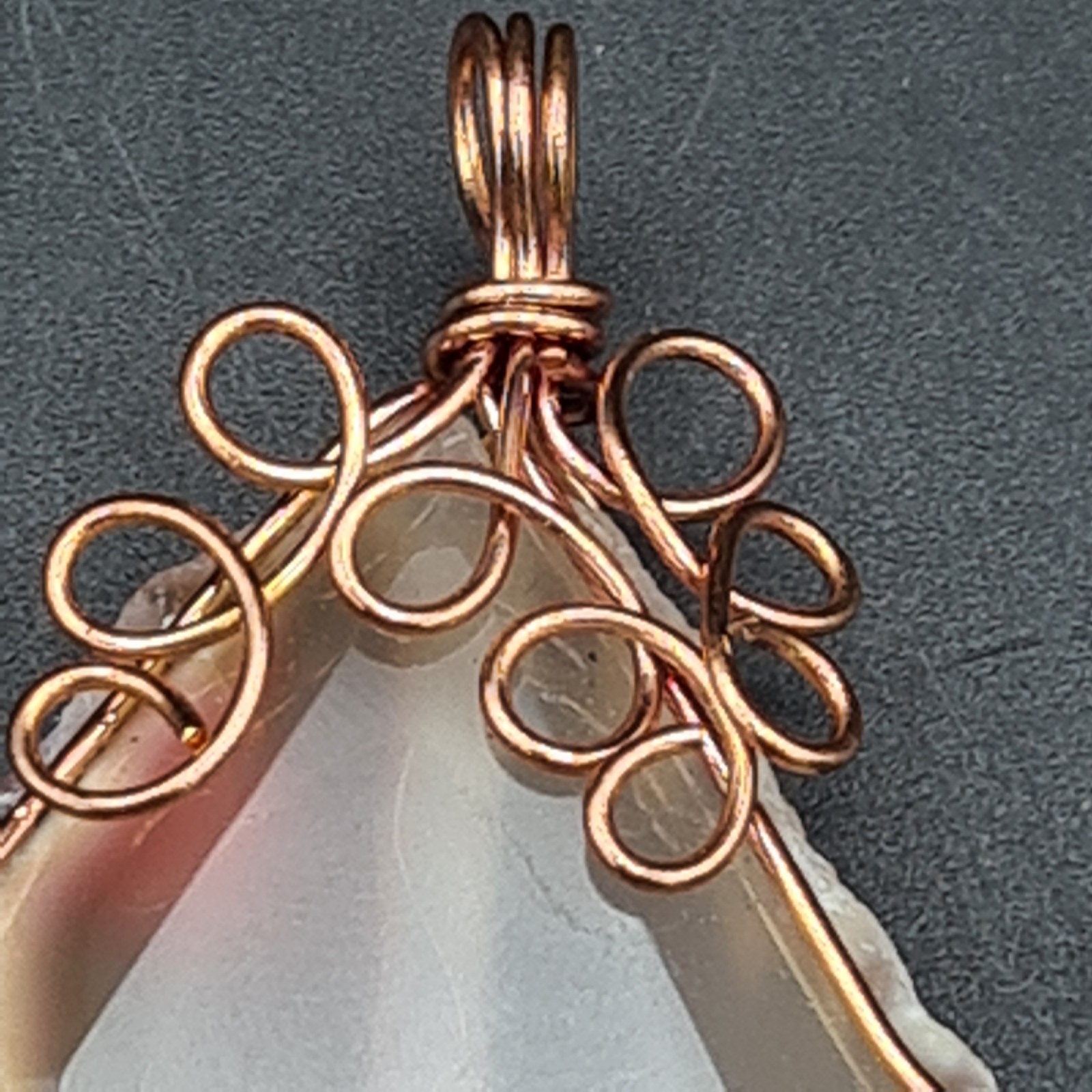 Artisan Pendant copper wire wrapped Agate or Chalcedony Freeform loops Boho H6cm