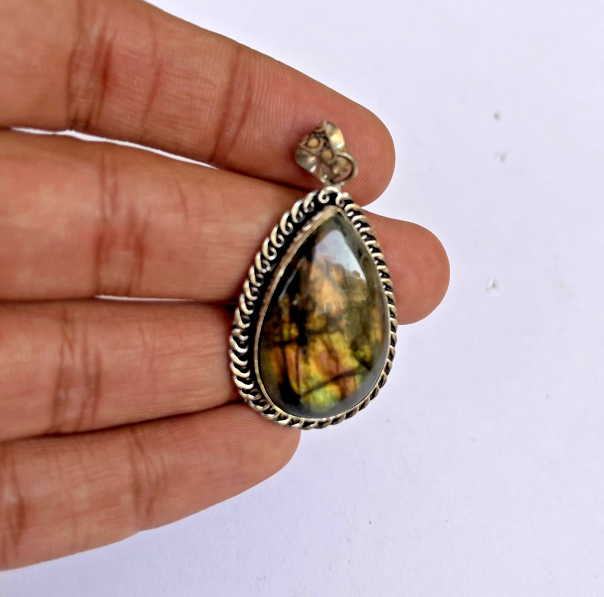 Natural Labradorite Pear Pendant Necklace 24″ Chain Healing Crystal Jewelry