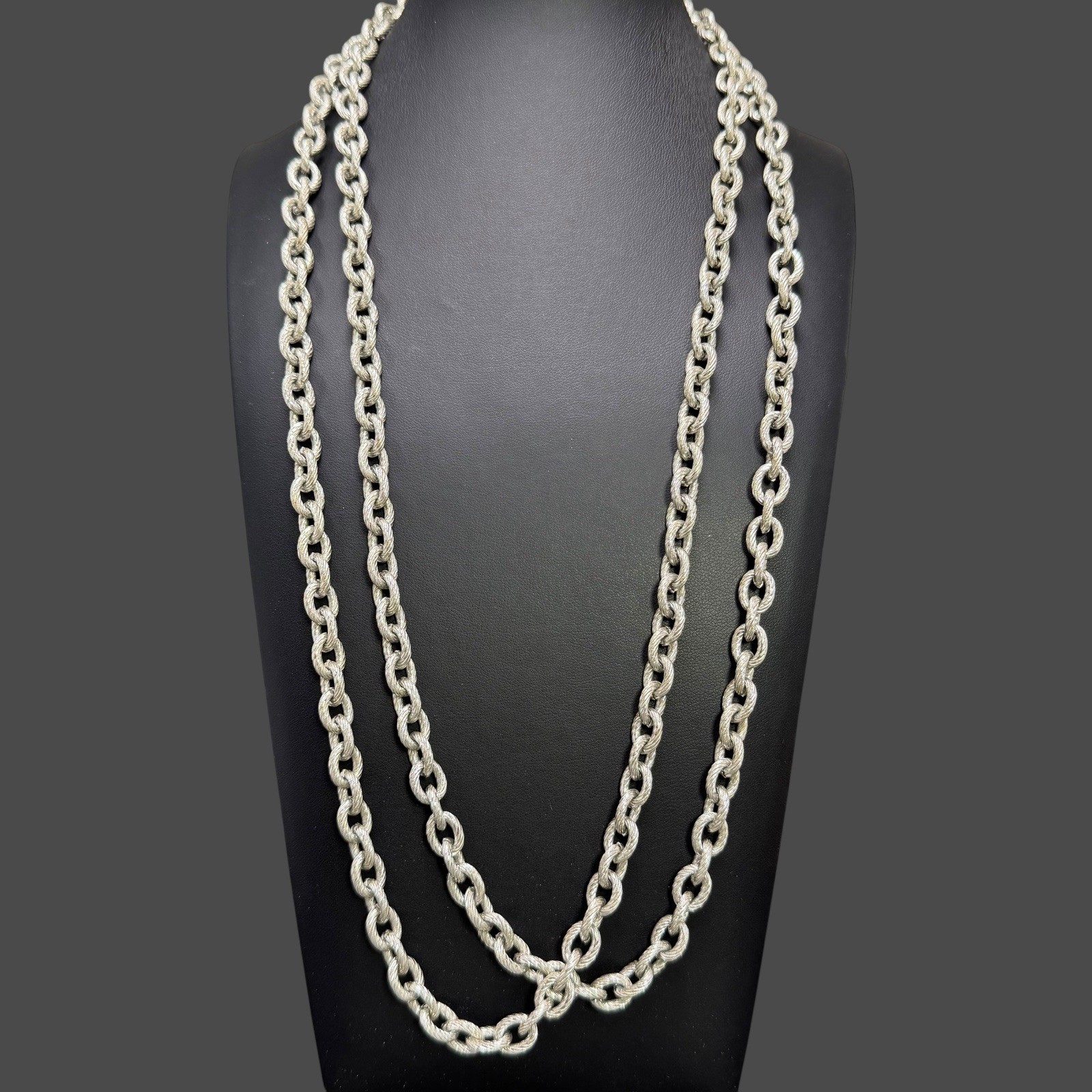 Vintage Lot of 2 Textured Aluminum Chain Link Necklaces Gold Tone & Silver Tone