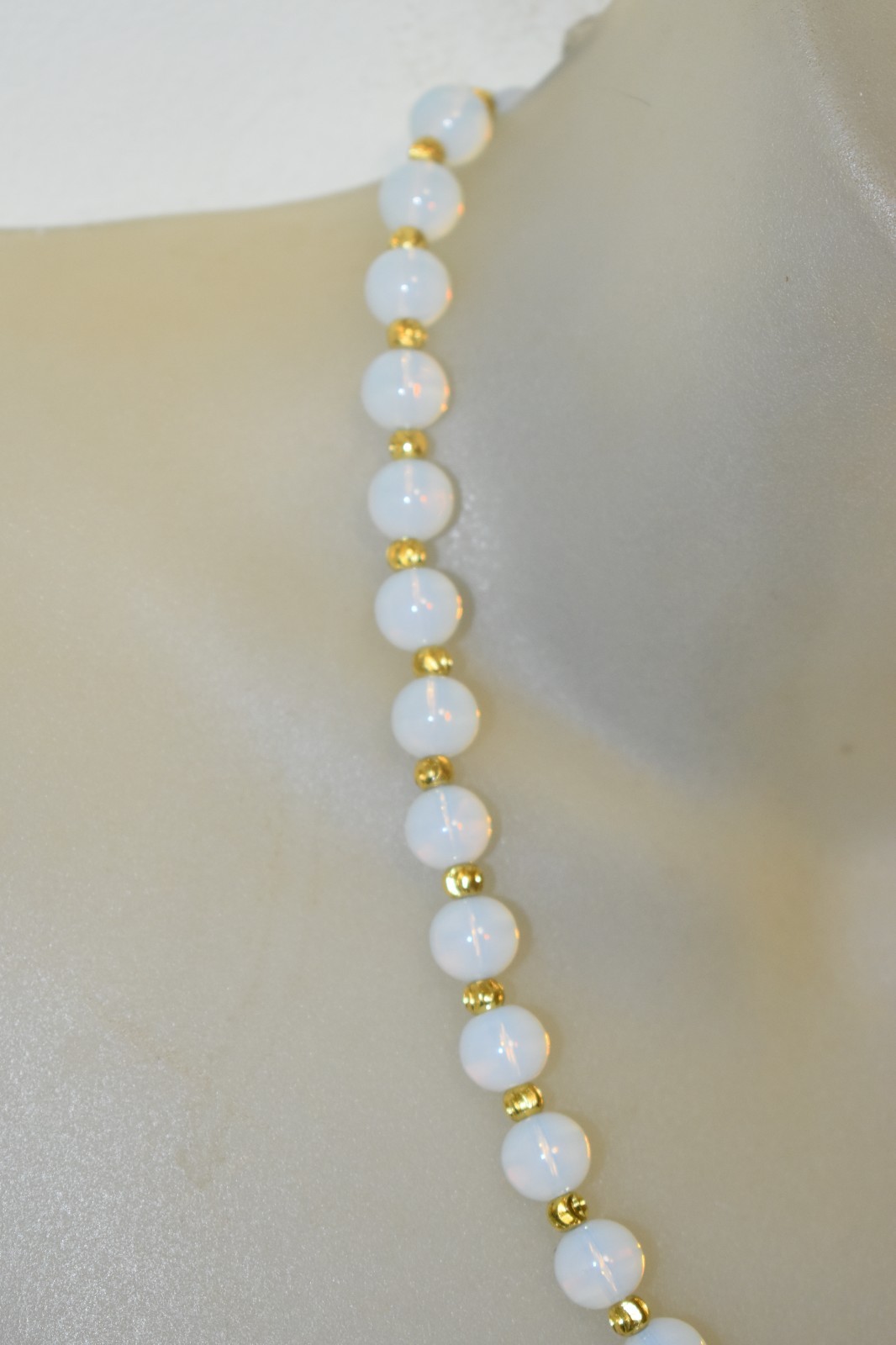 Opalite 9-10mm Beaded Necklace 18-20 Inches