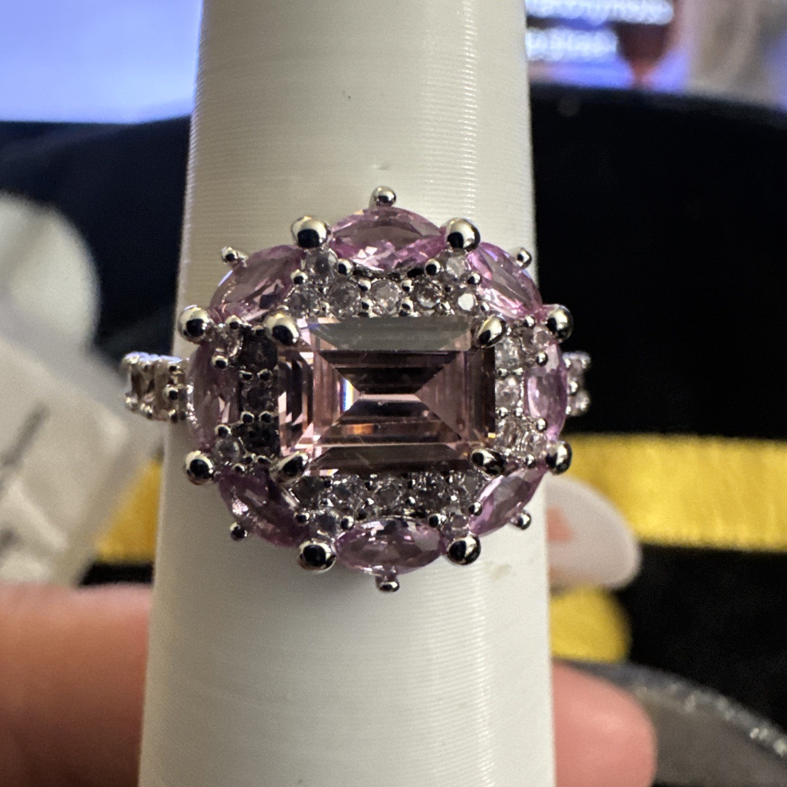 Ring Bomb Party Size 6 Fairytale Facets Stunning Ring
