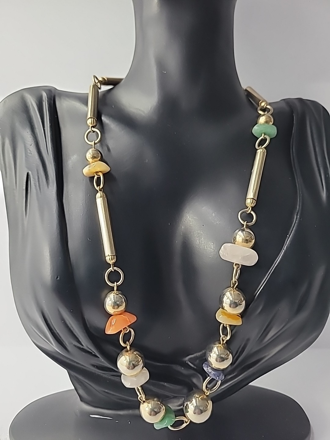 Vintage Gold Tone Beaded Necklace Mixed Stone Chips Bar Link Statement Jewelry