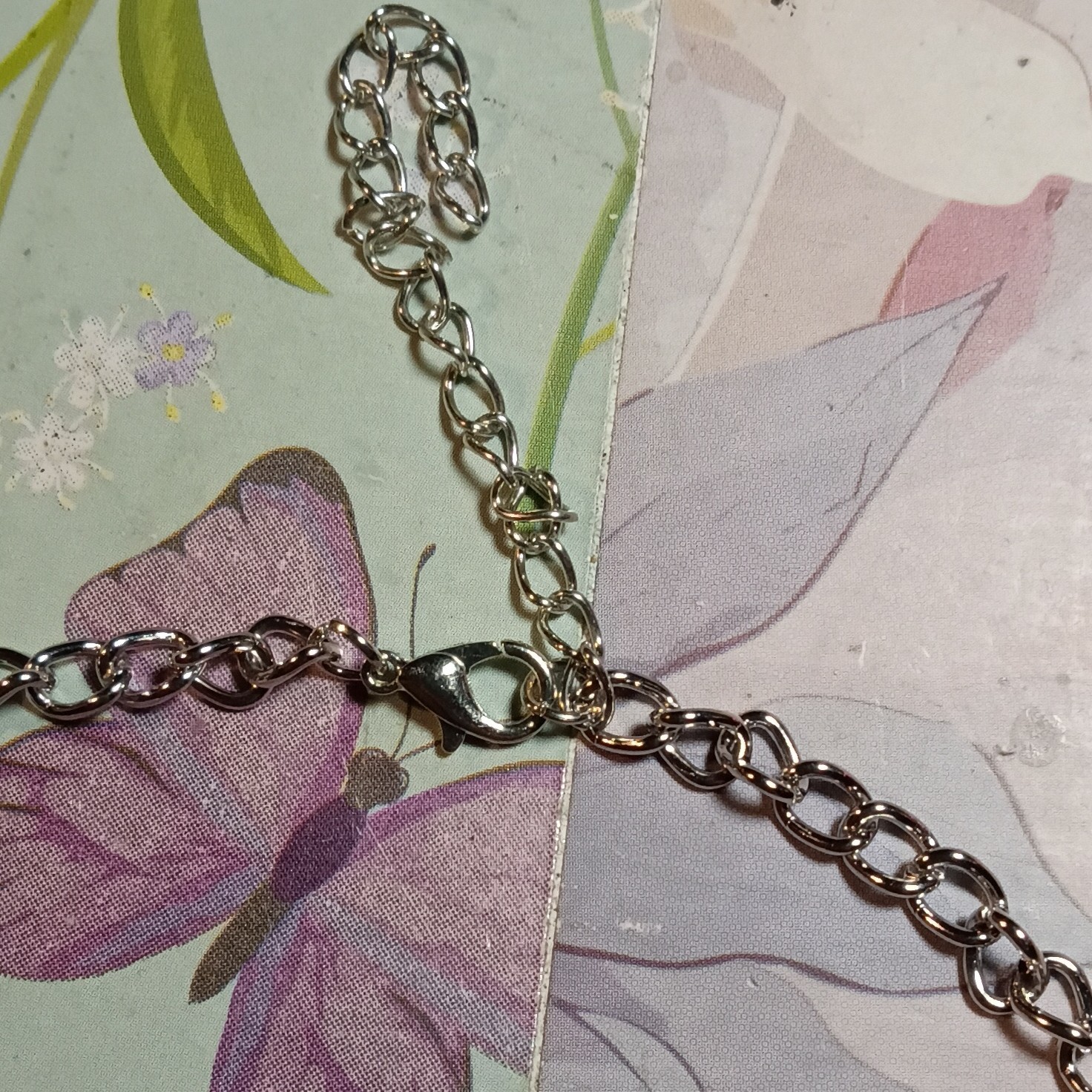 Silver Tone Purple Crystal Rhinestone Flower Station Cable Chain Necklace
