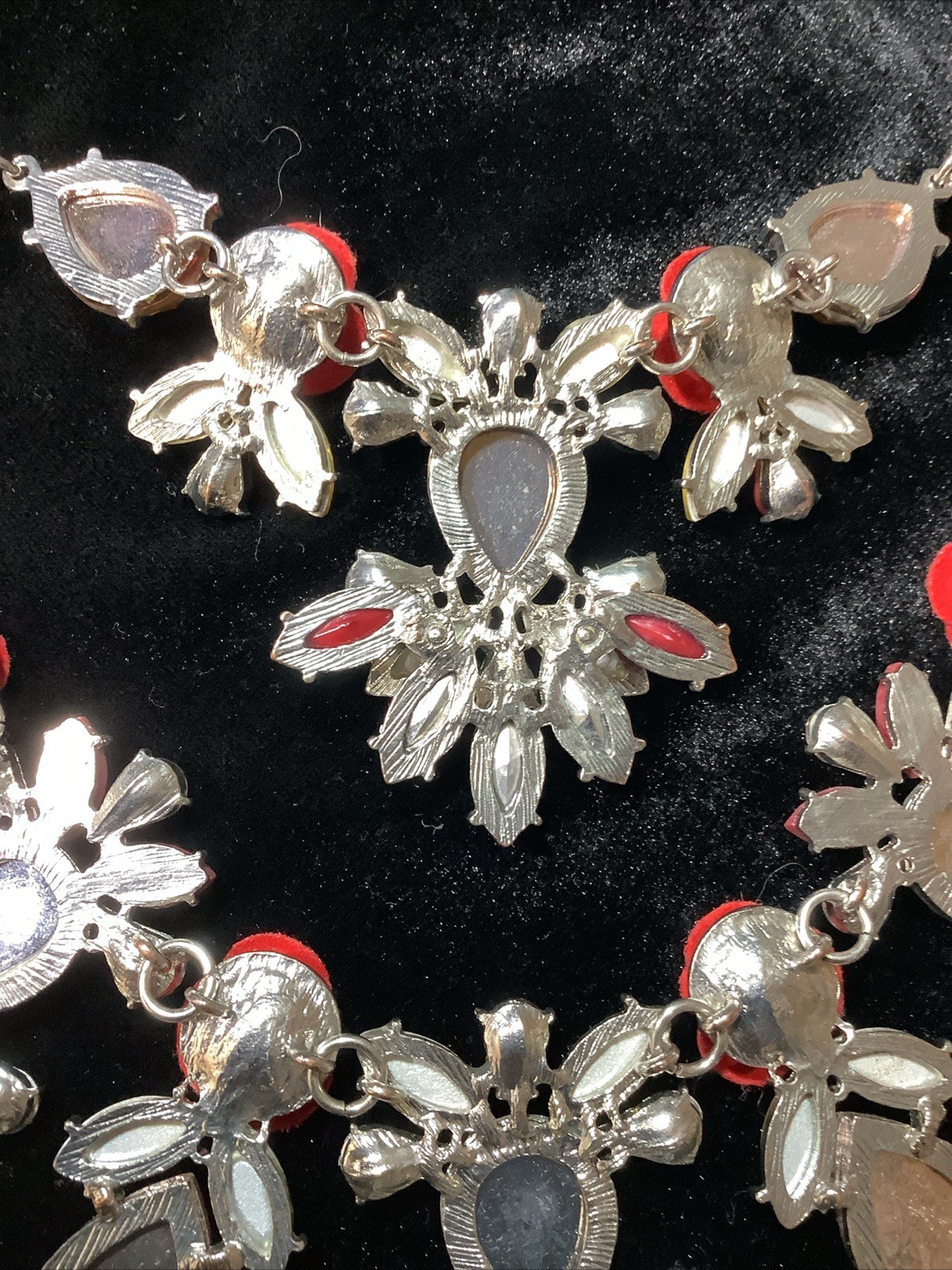 Red Velvet Roses and Gems Fashion Necklace Prom Wedding Formal casual party