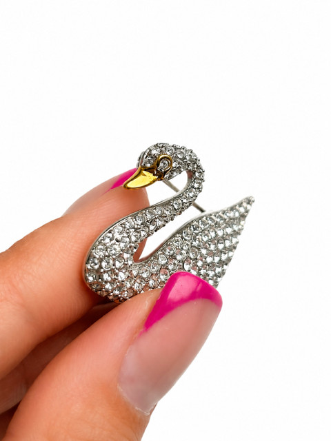 Swarovski Crystal Swan Brooch Pin Silver Tone Clear Crystals Gold Beak Signed