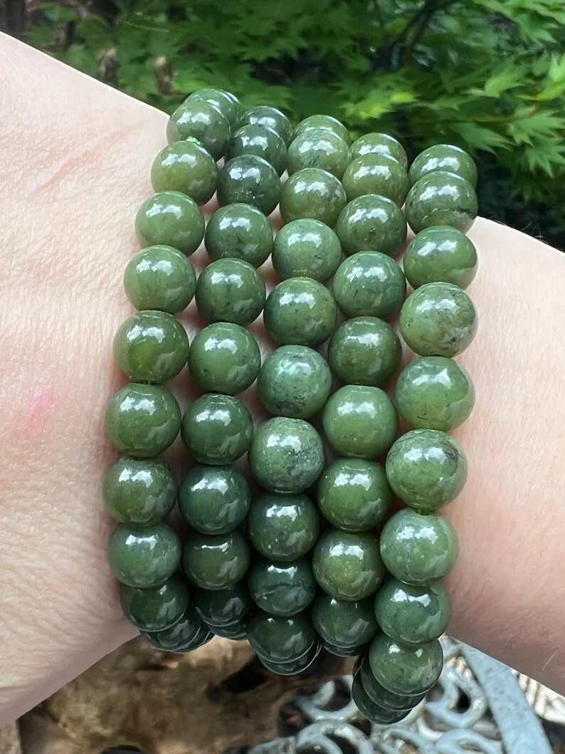 8mm Nephrite Jade Crystal Beaded Bracelet Healing Crystal Reiki Gift Unisex