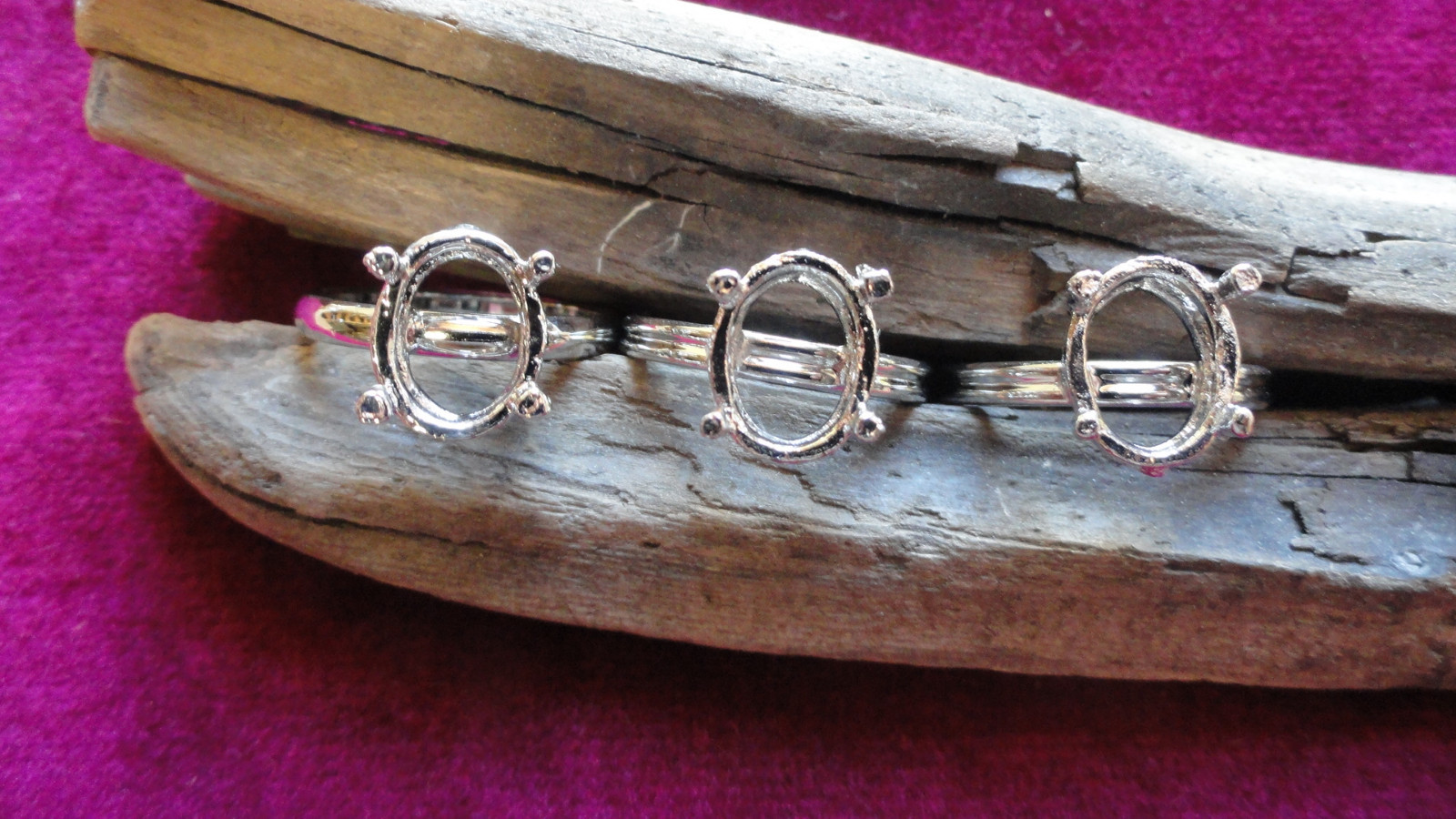Prong Ring Rhodium Silver Plated Adjustable 8x10mm Pronged (Pkg 3) 0418