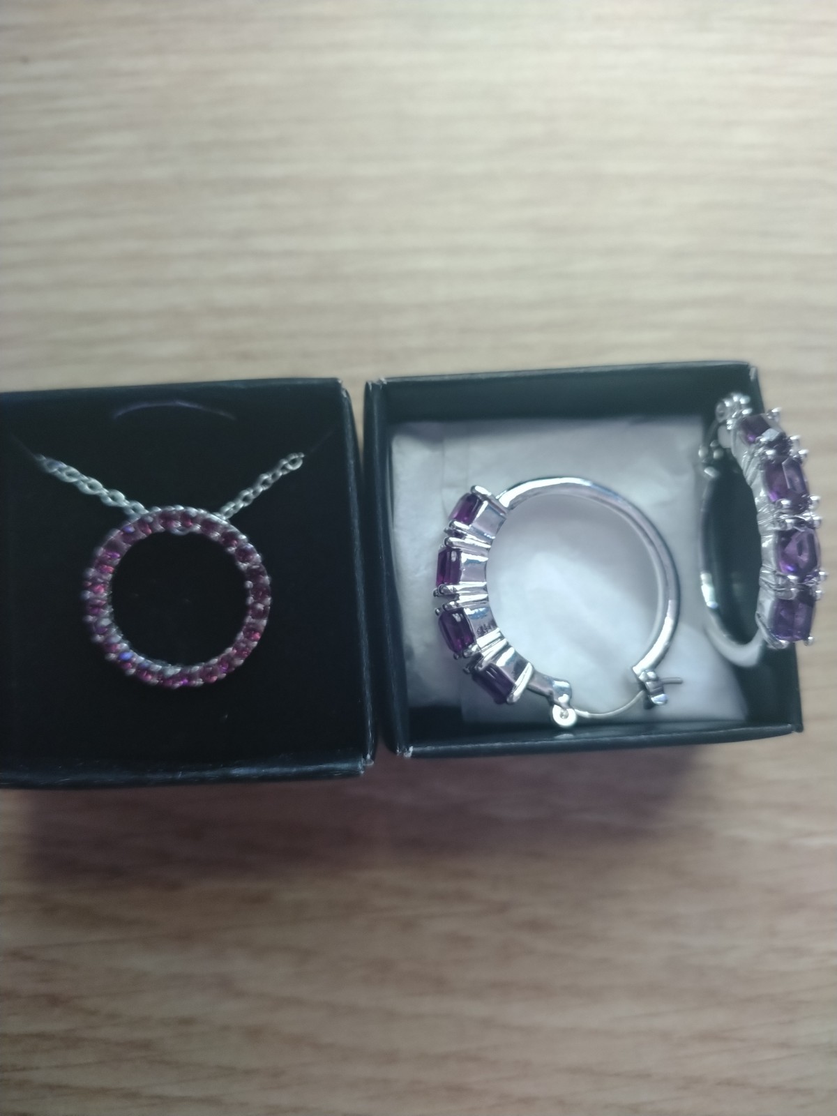 Avon Necklace FEBRUARY BIRTHSTONE SET 20 in necklace and hoop earrings