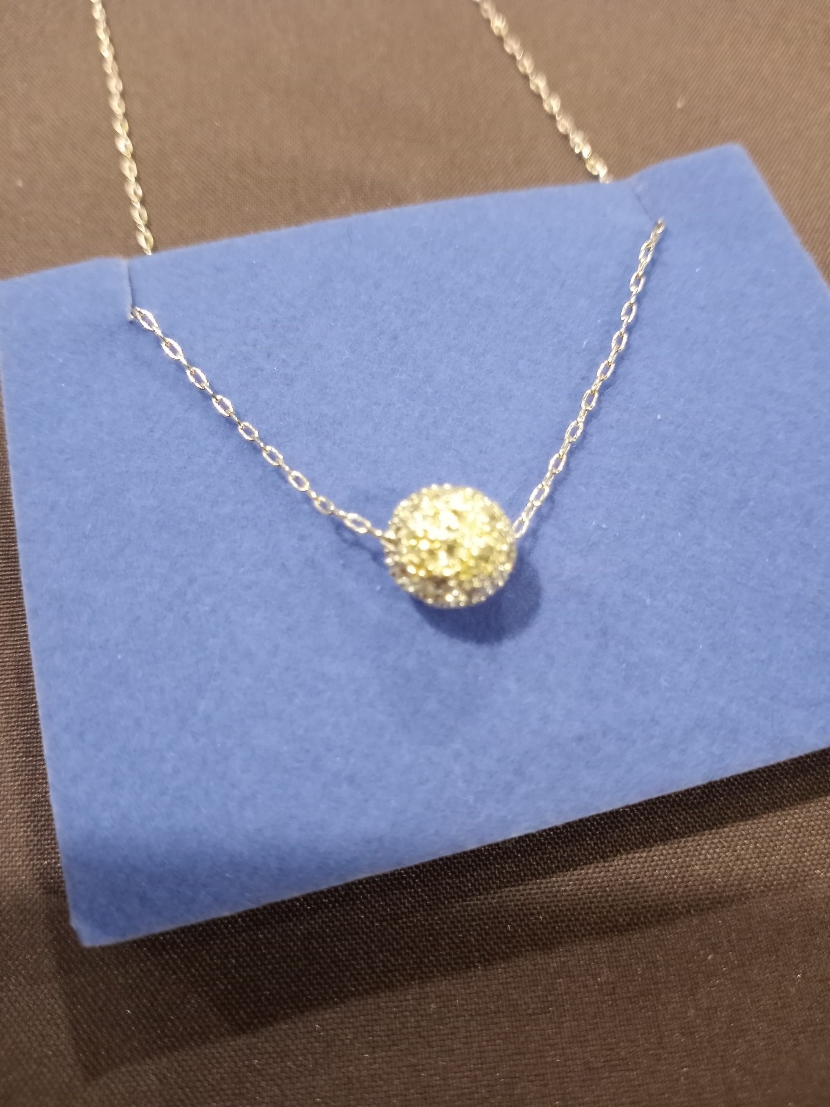 Avon Minimalist Shimmering Silver Rhinestone Necklace Sight Delicate Dainty Ball
