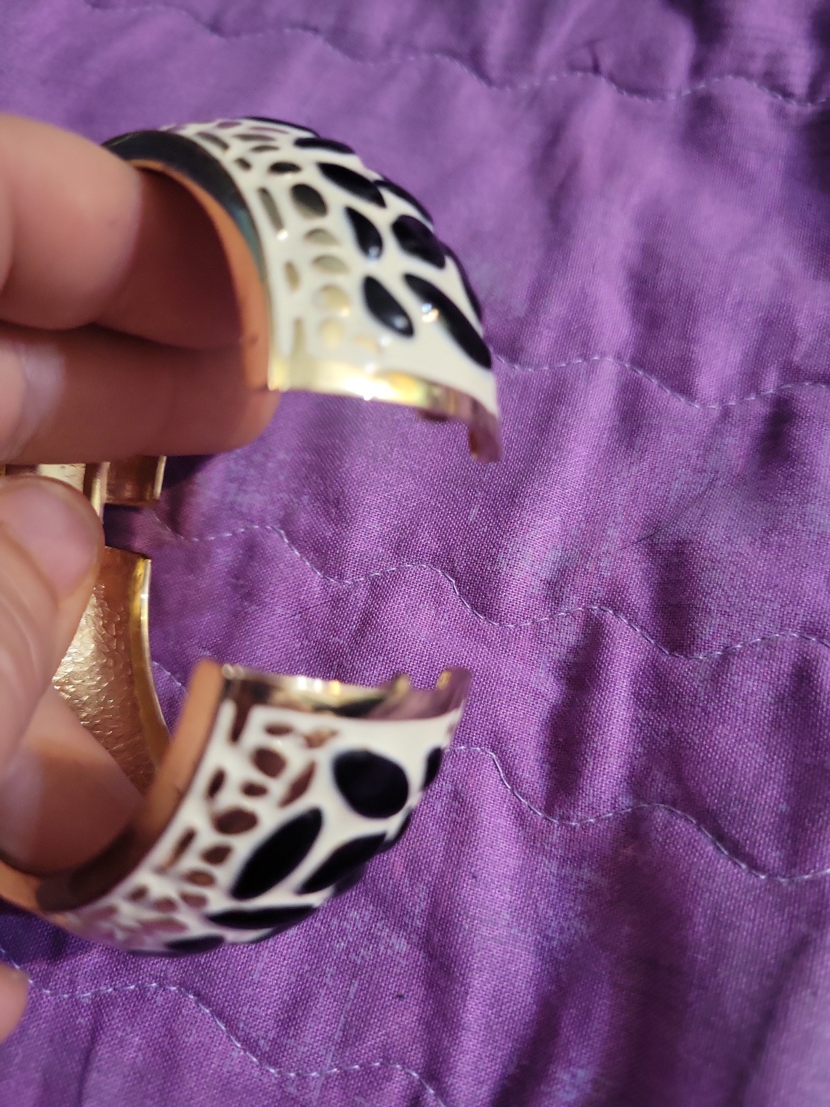 Metal Enamel Ceramic Looking Thick Bracelet Leopard Safari Type Hinged