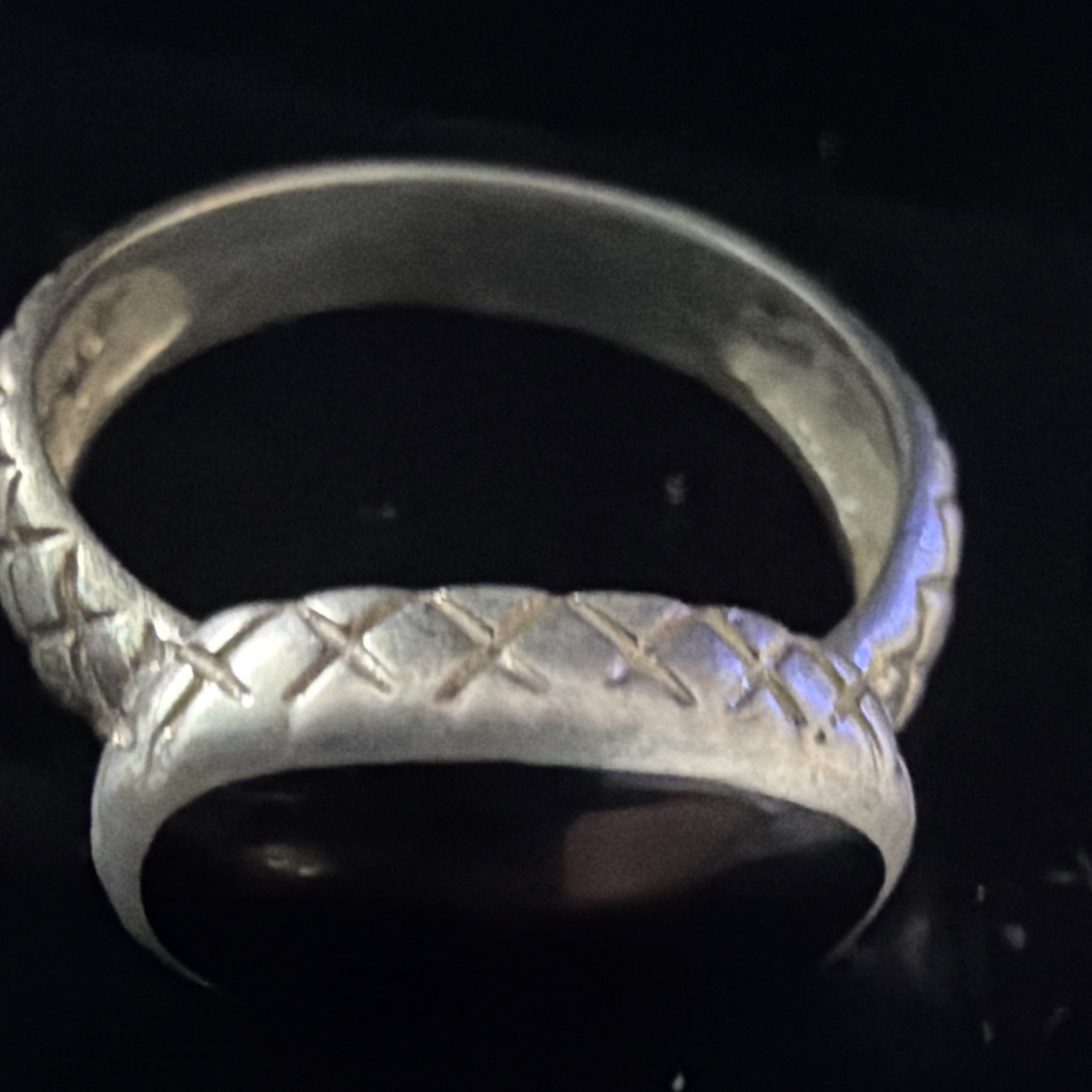 Oval Black Onyx Bezel Set Silver Signet Band Ring Signed Pre-Owned Size 7.75