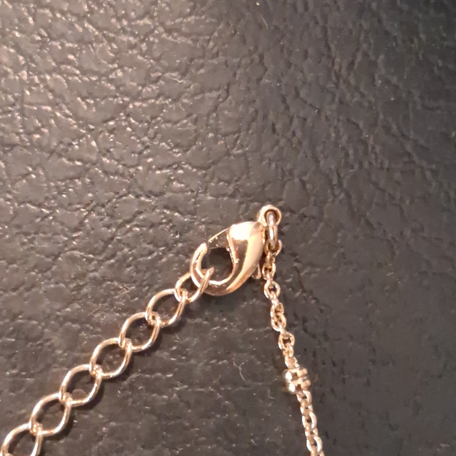 Gold Tone Metal Cable Chain Bracelet with Lobster Clasp, Adjustable, No Stone