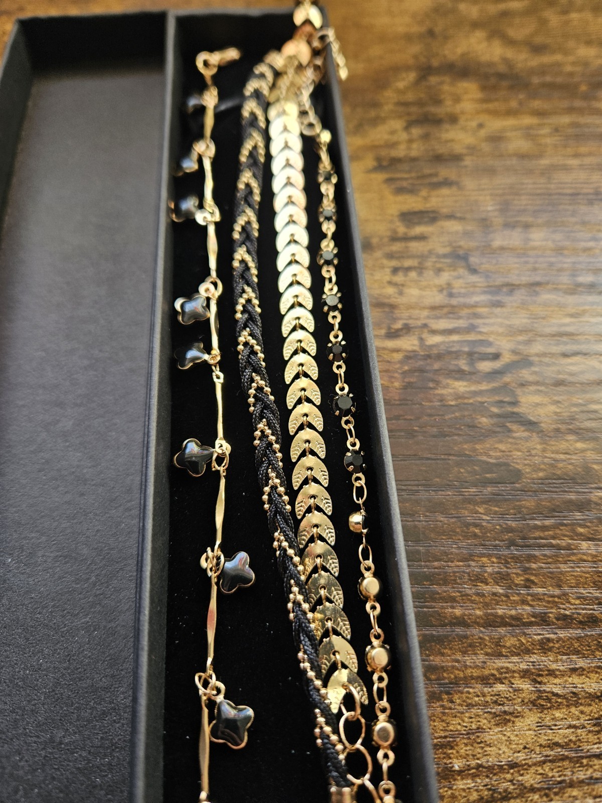 4-Piece Gold & Black Bracelet Set In Gift Box – Perfect for Any Occasion!