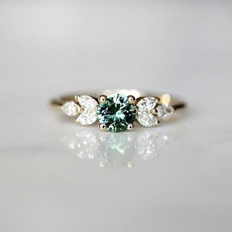 Classic Gold Color Ring for Women Gorgeous Metal Green Inlaid Stones Flower