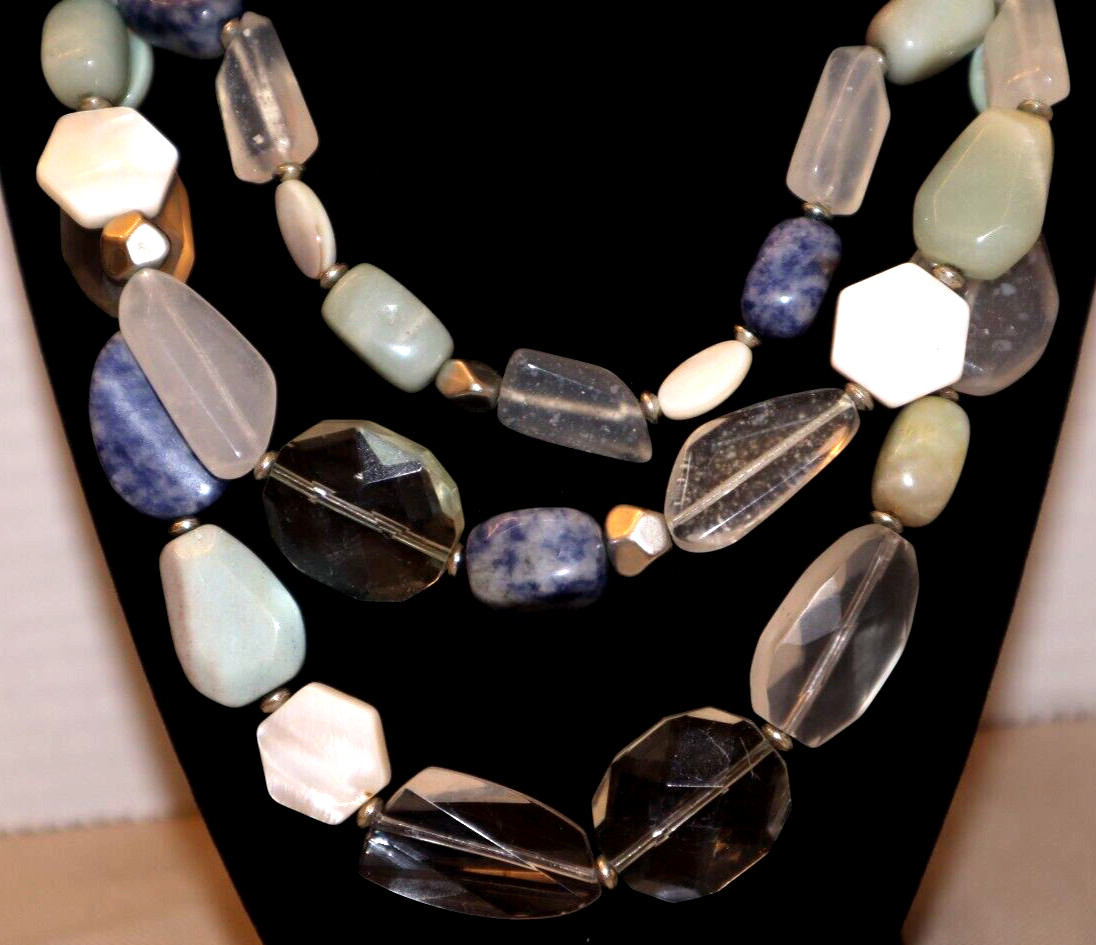 Women Loft Necklace Triple Stand Silver Color Whit Lucite Glass Light Color