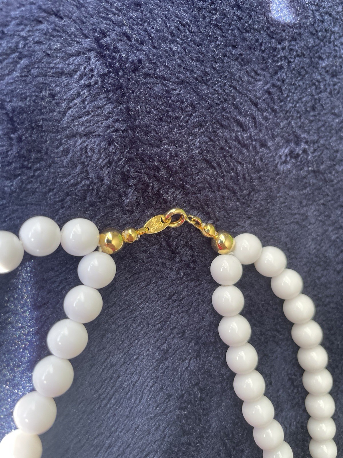 Trifari Vintage Double Strand White & Gold Statement Necklace